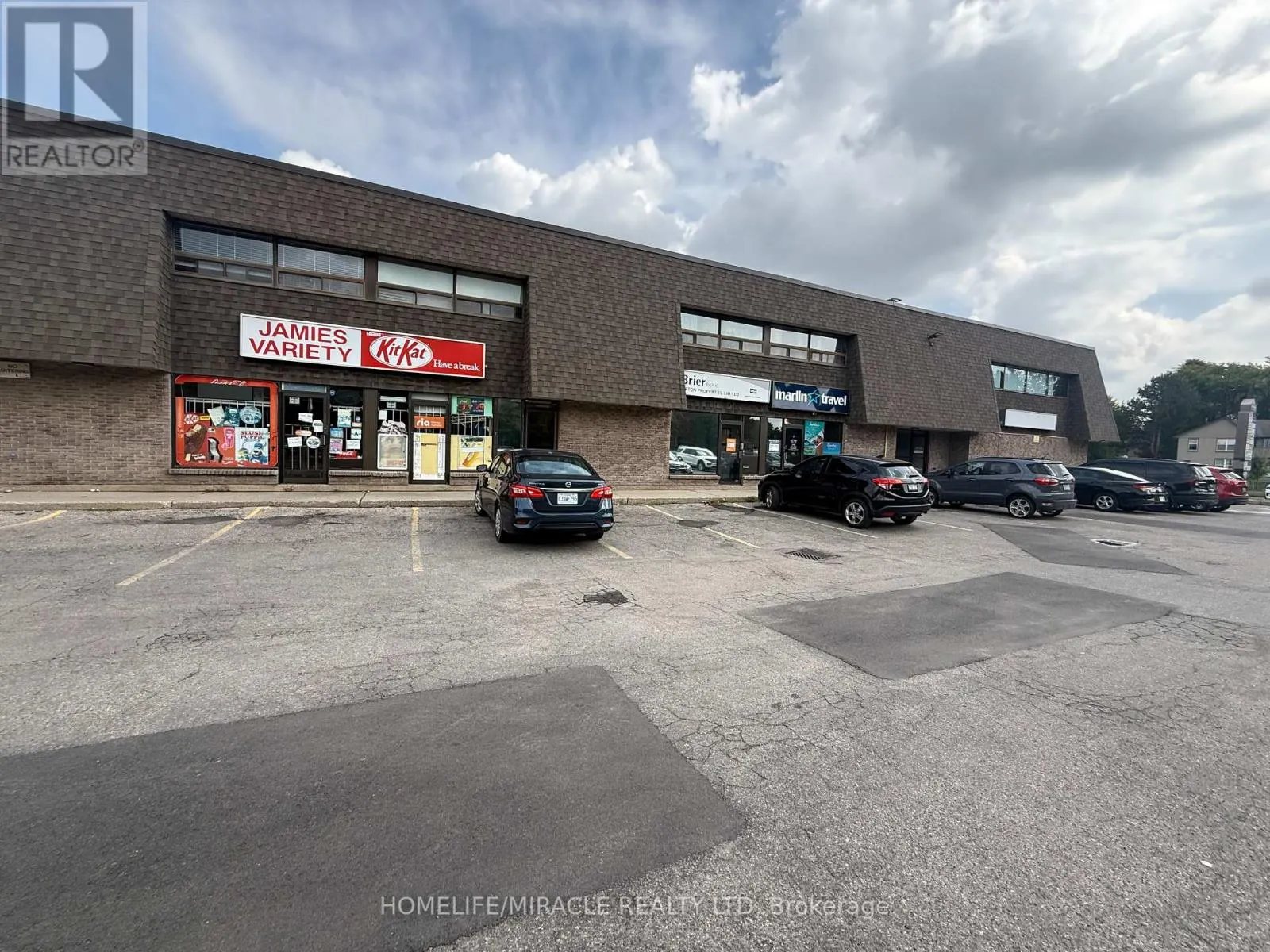 117 - 241 DUNSDON STREET
