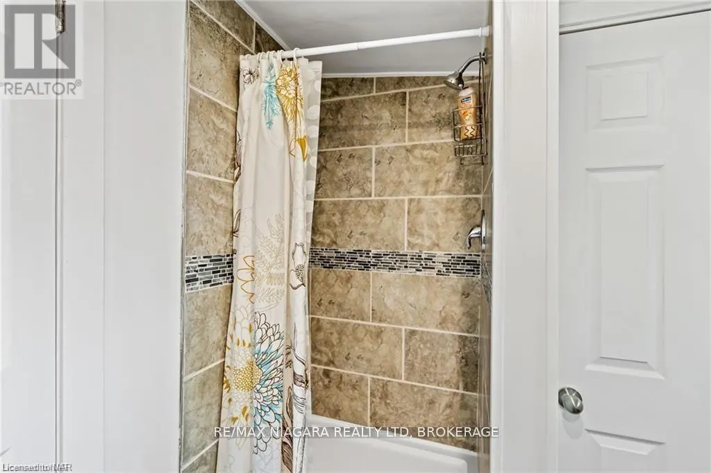 377 CAMBRIDGE ROAD W