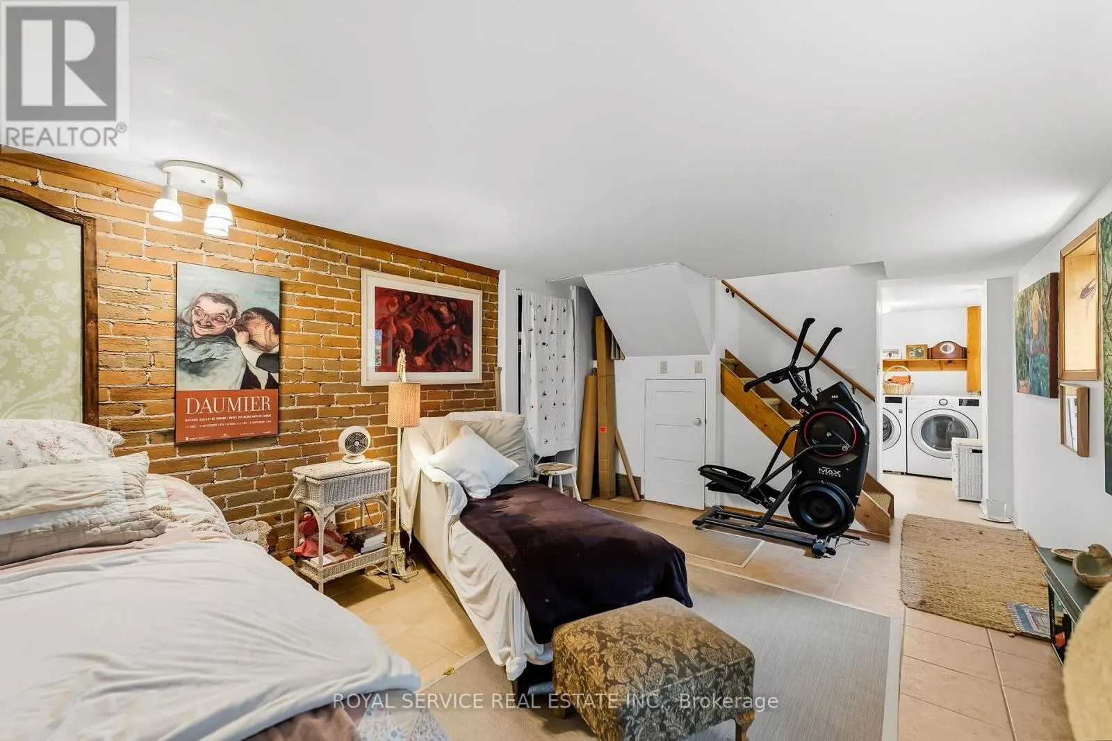 81 PINE STREET S