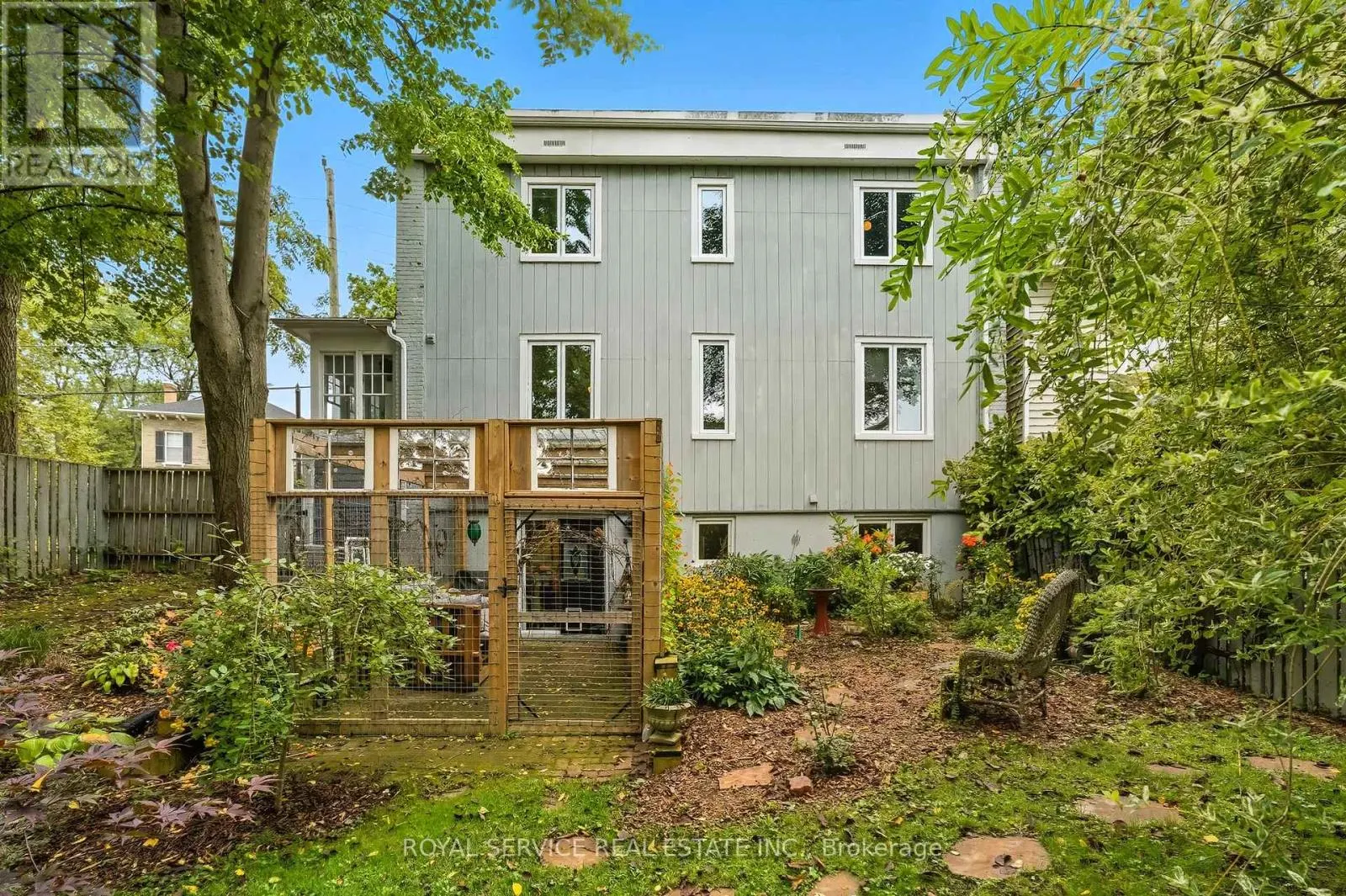 81 PINE STREET S