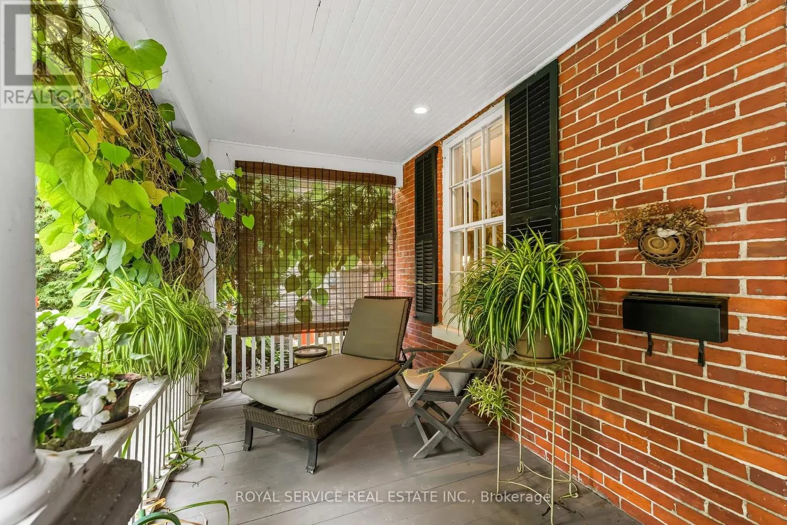 81 PINE STREET S