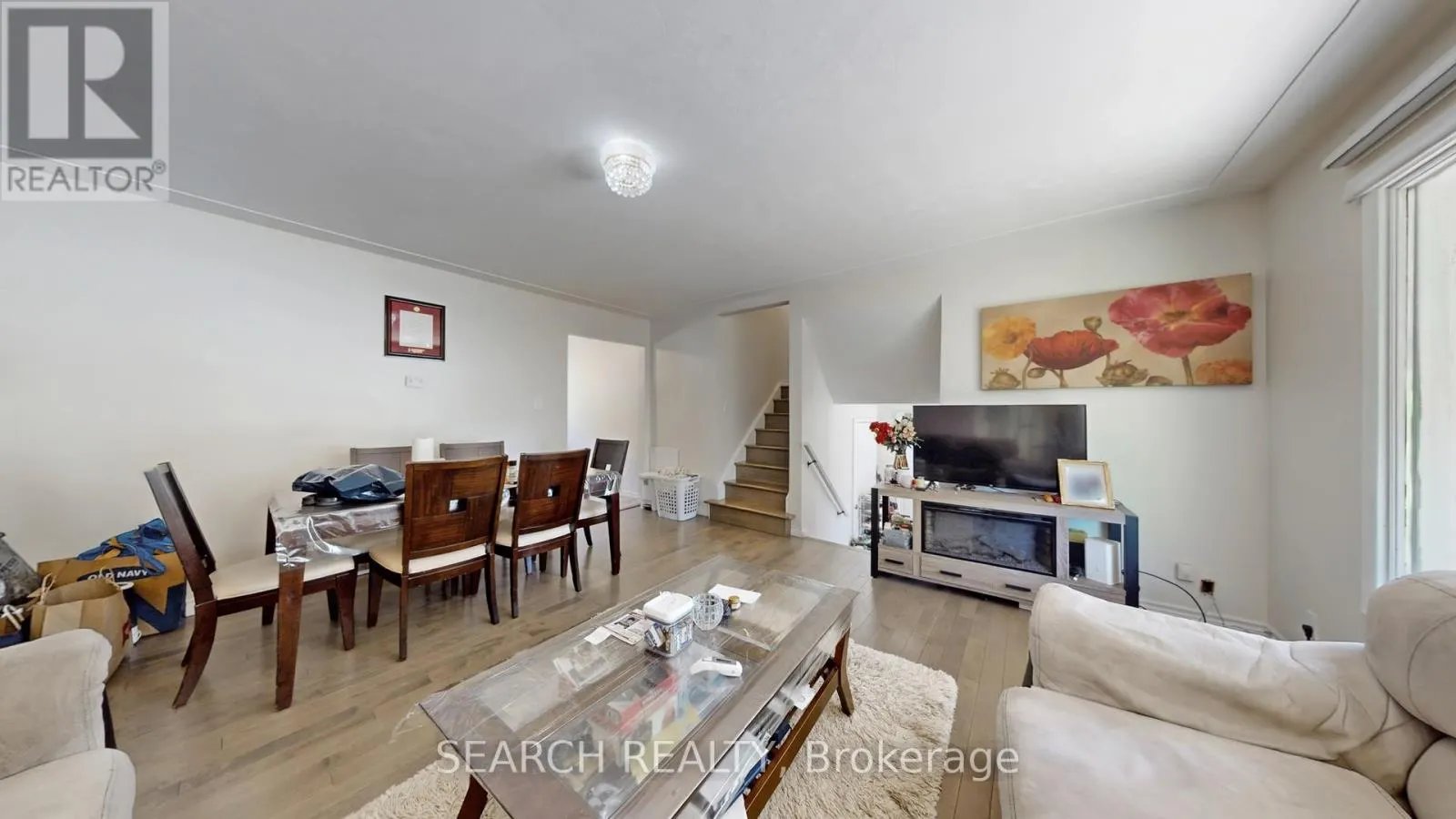 152 WEBER STREET N