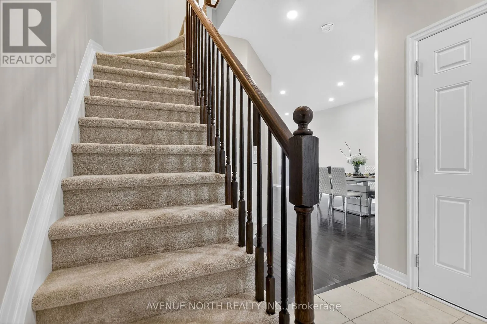 629 SUNBURST STREET