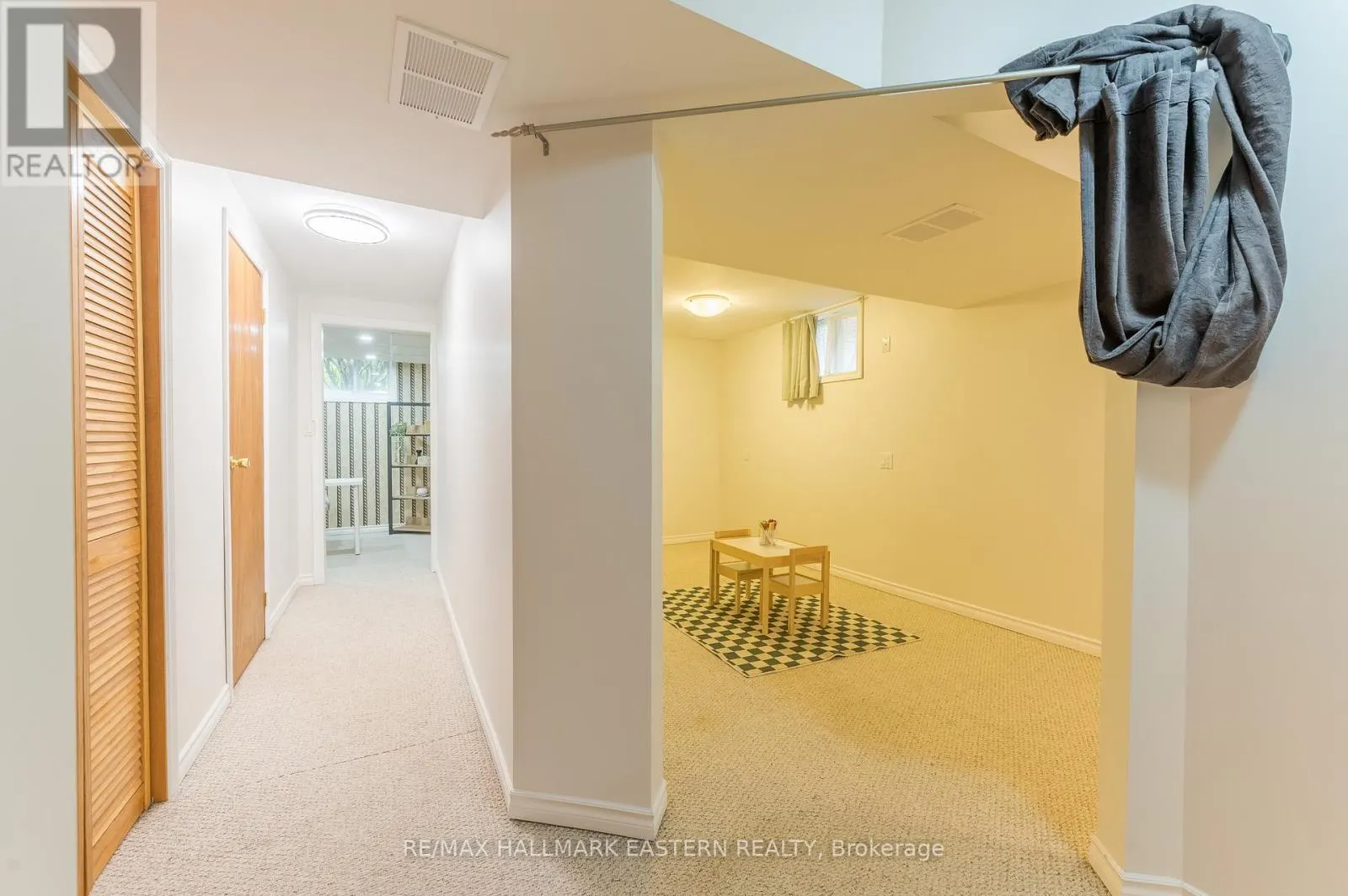 2196 LORRAINE DRIVE