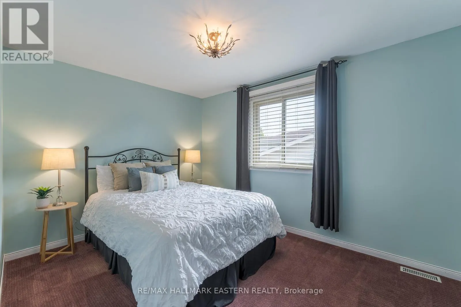 2196 LORRAINE DRIVE