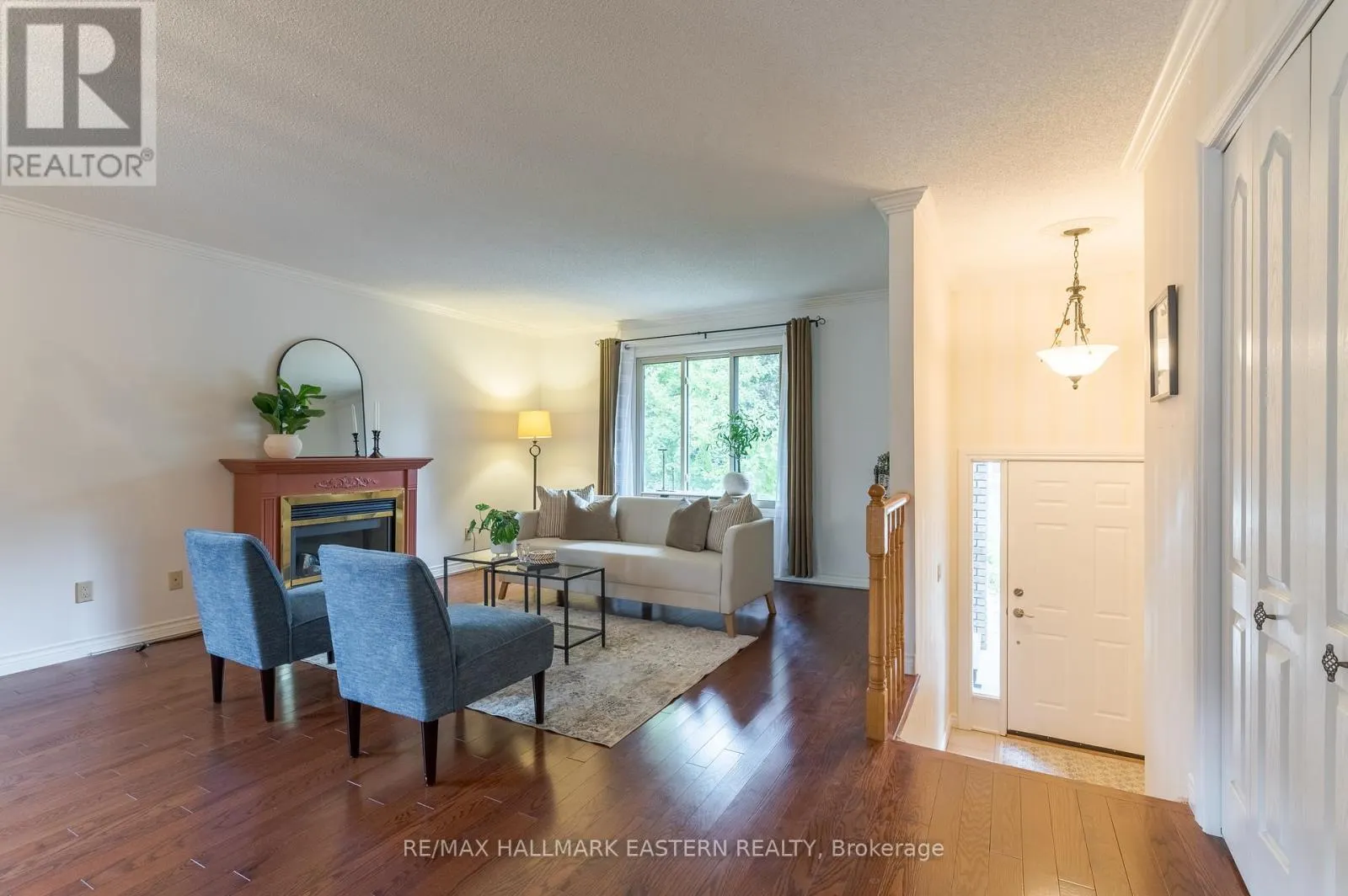 2196 LORRAINE DRIVE