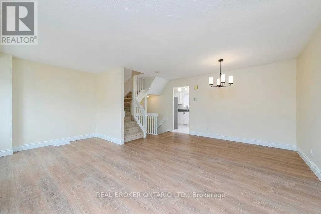 8 DRAYTON PRIVATE