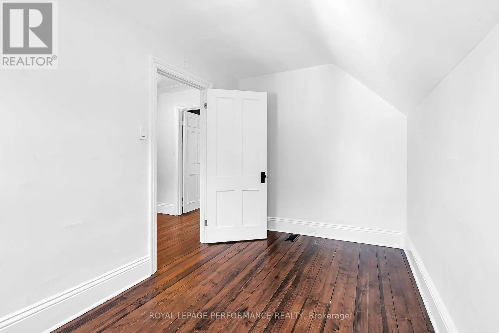 303 FIFTH STREET E