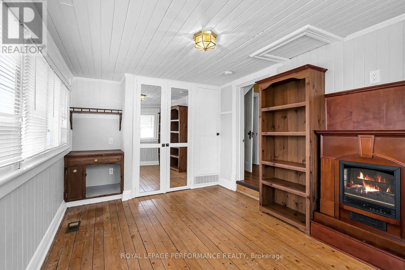 303 FIFTH STREET E