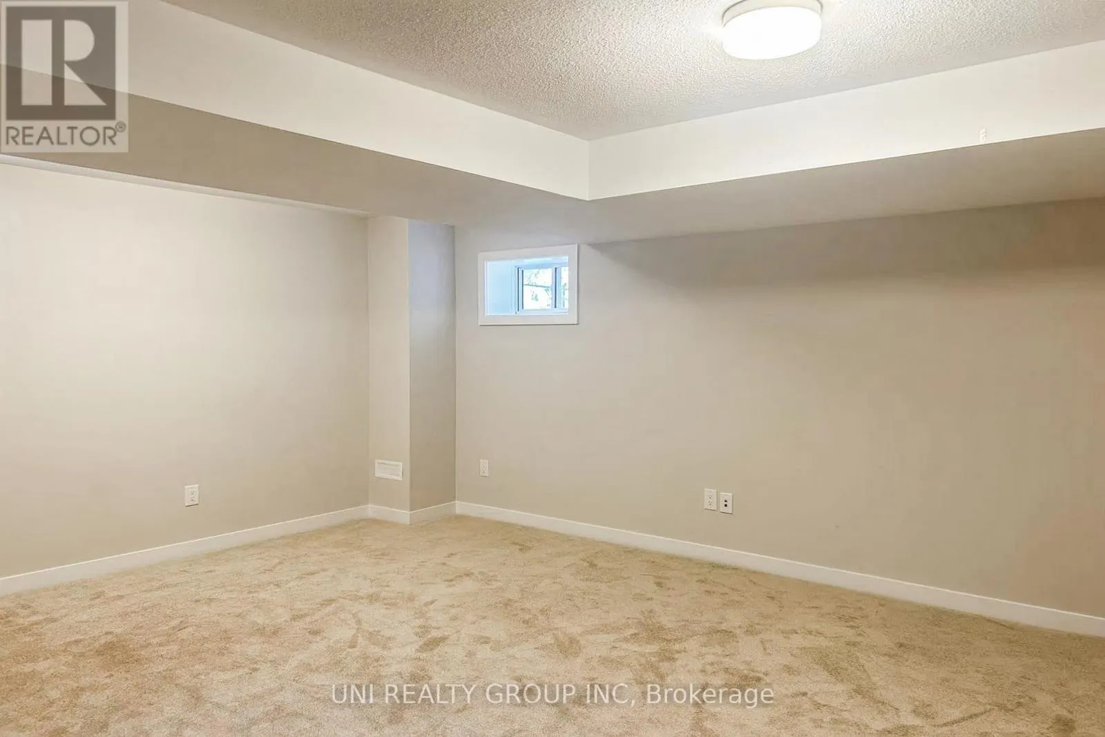 324 CANADENSIS LANE