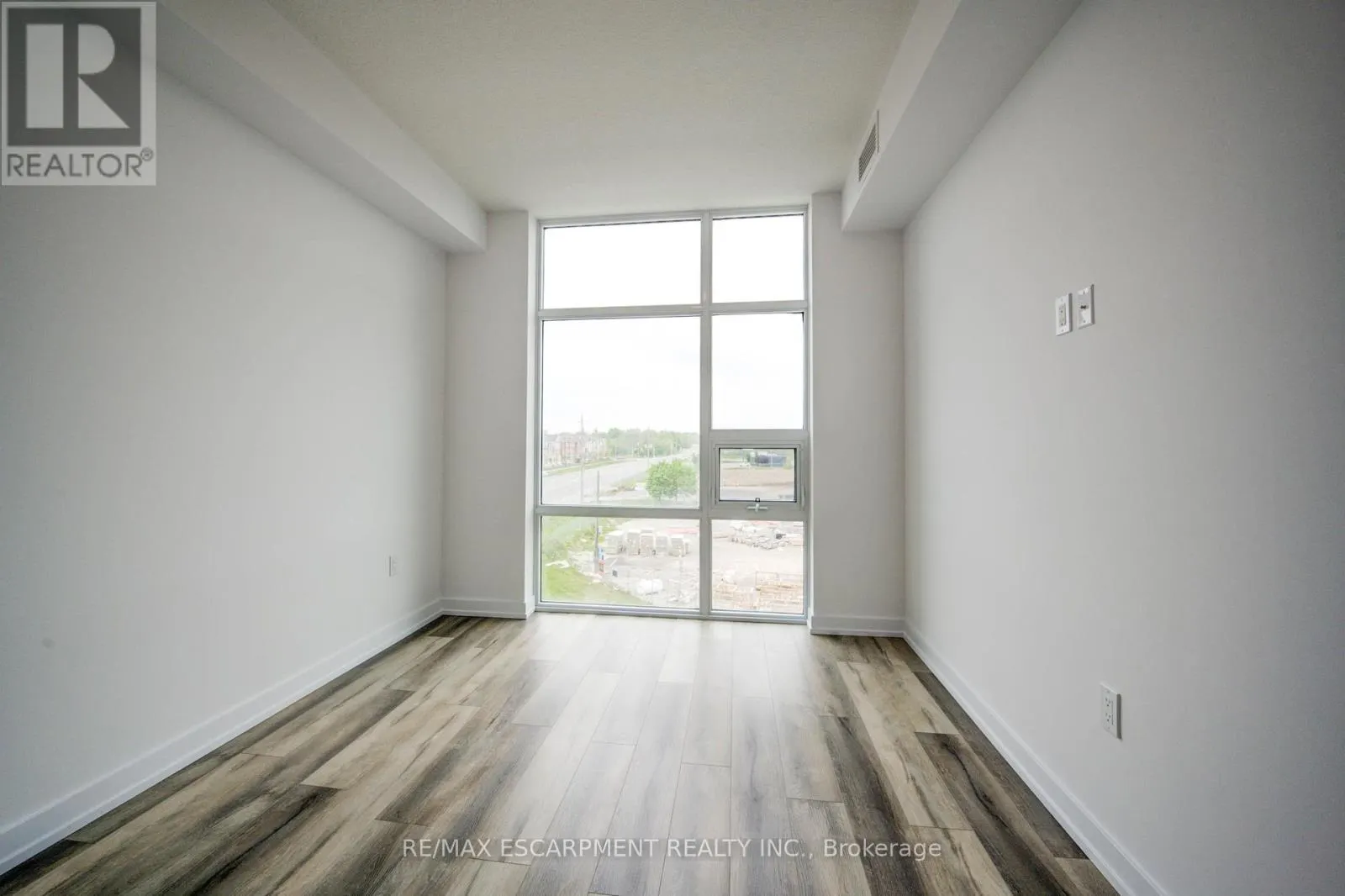 435 - 10 MALLARD TRAIL E