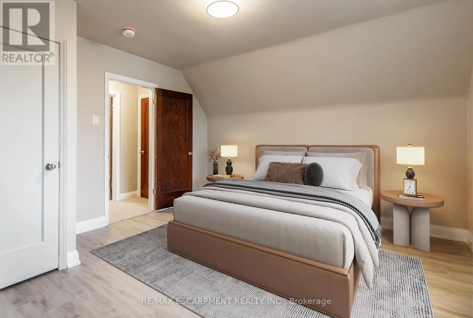 1 - 129 EAST 22ND STREET