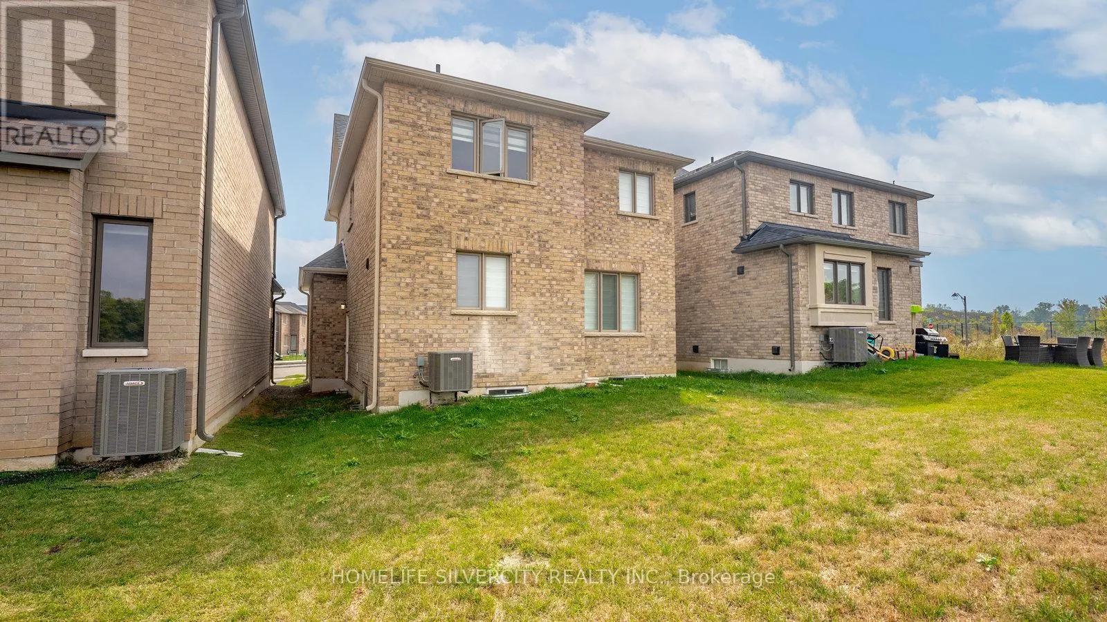 102 STRICKLAND AVENUE