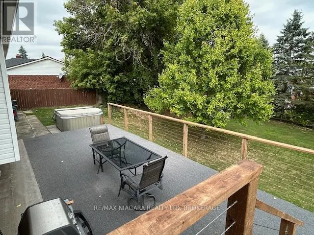 UPPER - 386 CAITHNESS STREET E, #upper