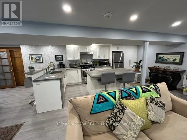 LOWER - 386 CAITHNESS STREET E, #lower