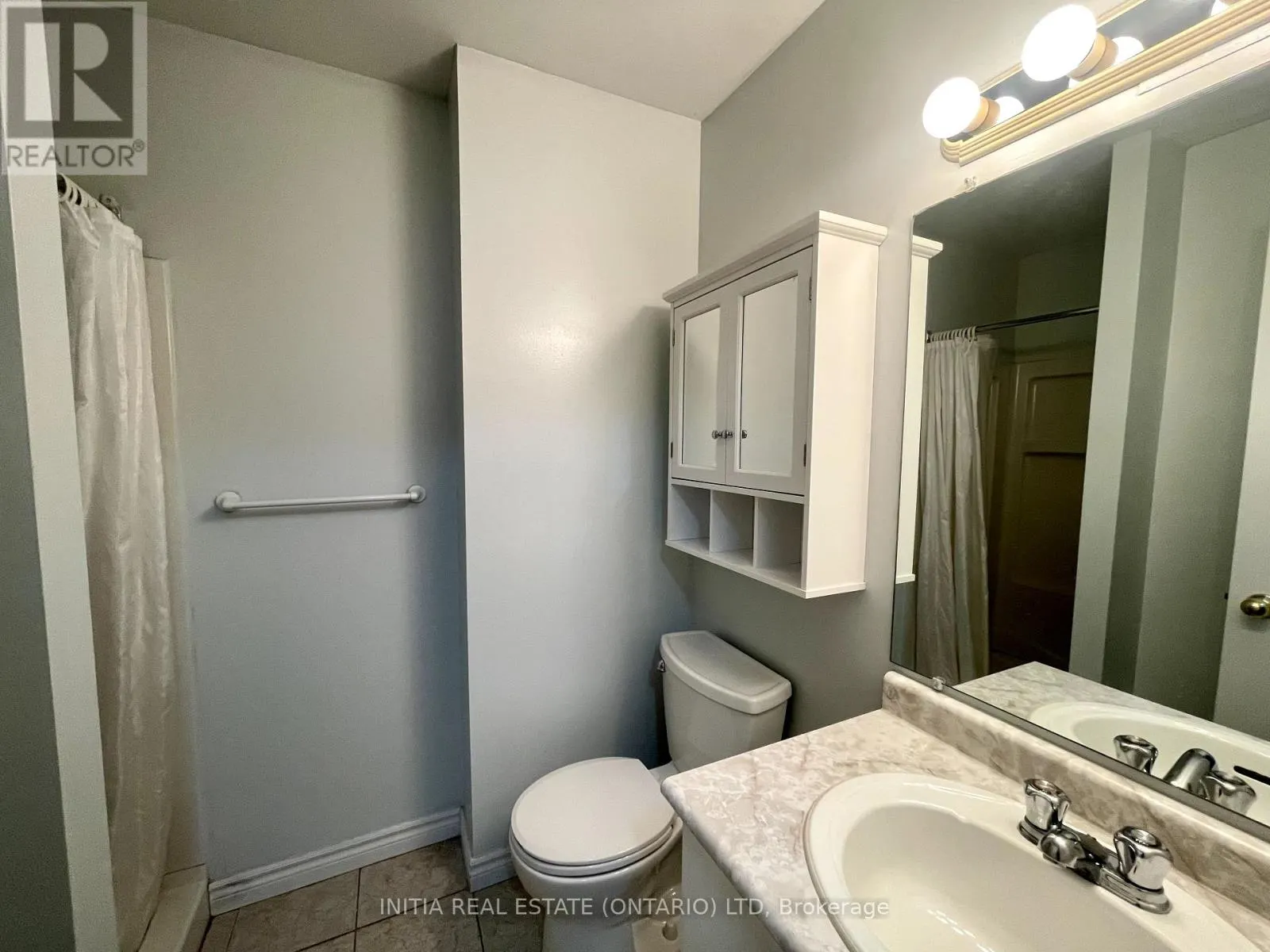 809 - 95 BASE LINE ROAD W, #809