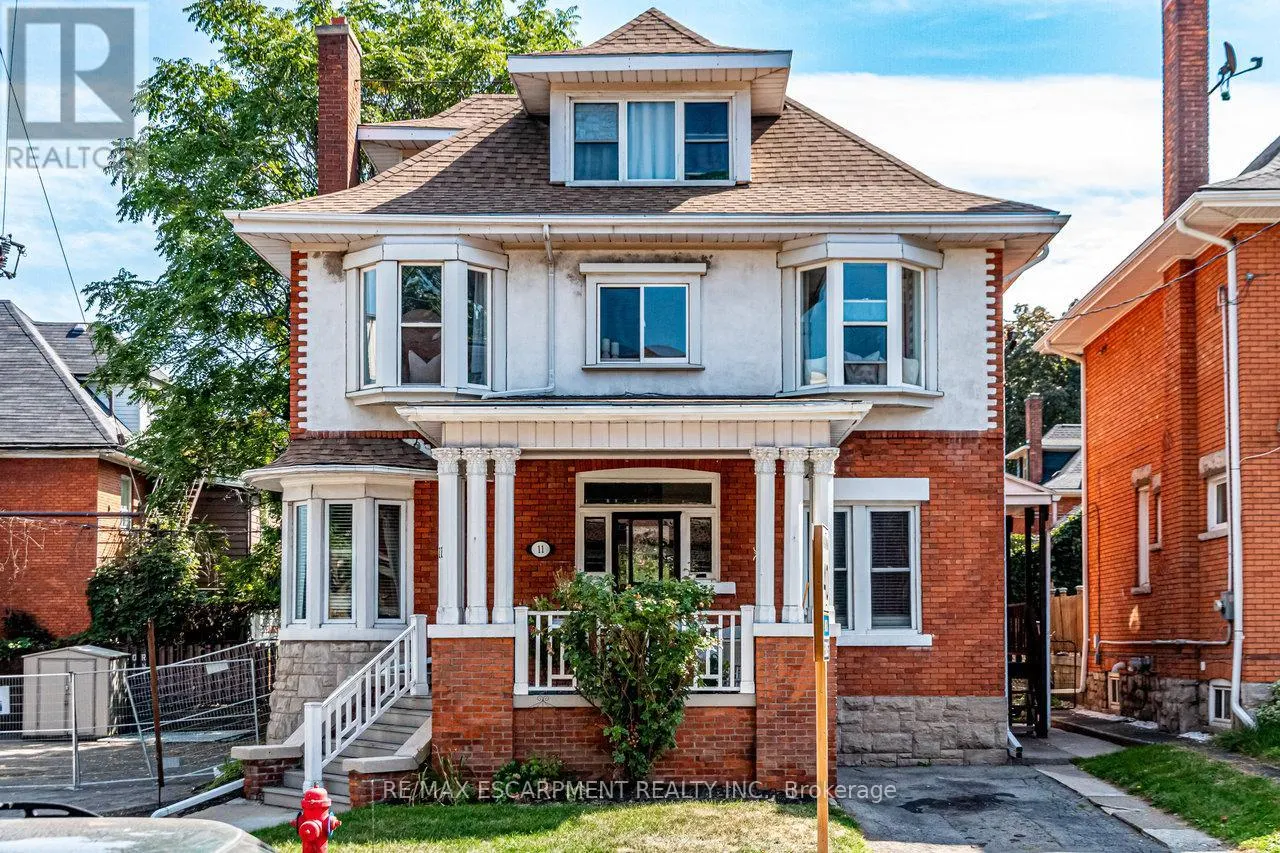 2 - 11 EASTBOURNE AVENUE
