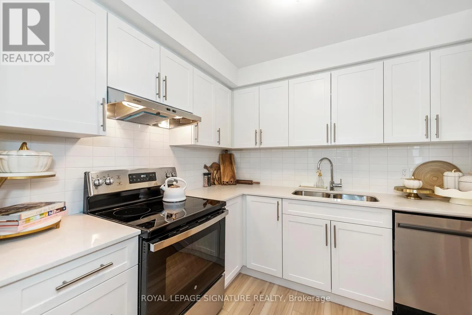 34-36 DELAWANA DRIVE