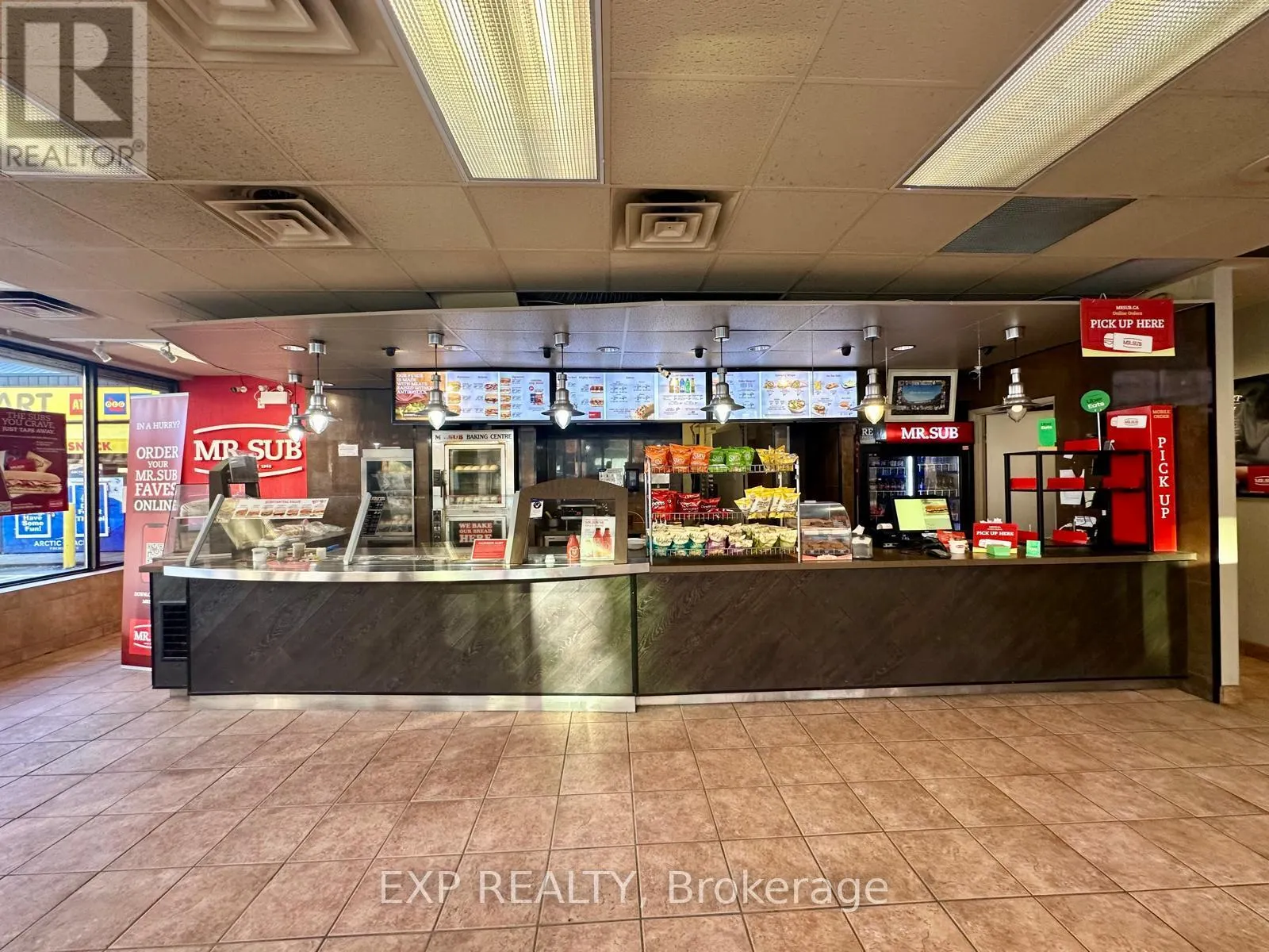 1 - 478 KING STREET E