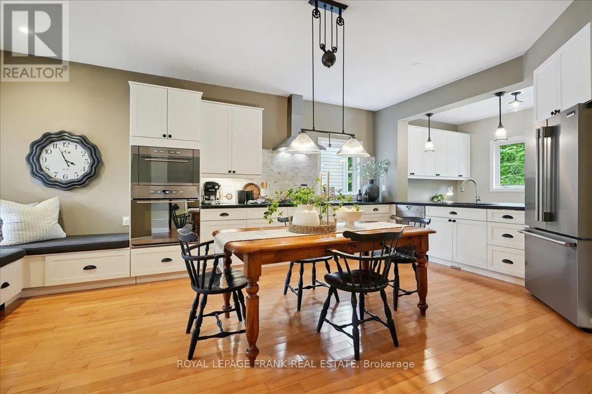 23 WOODLAWN COURT
