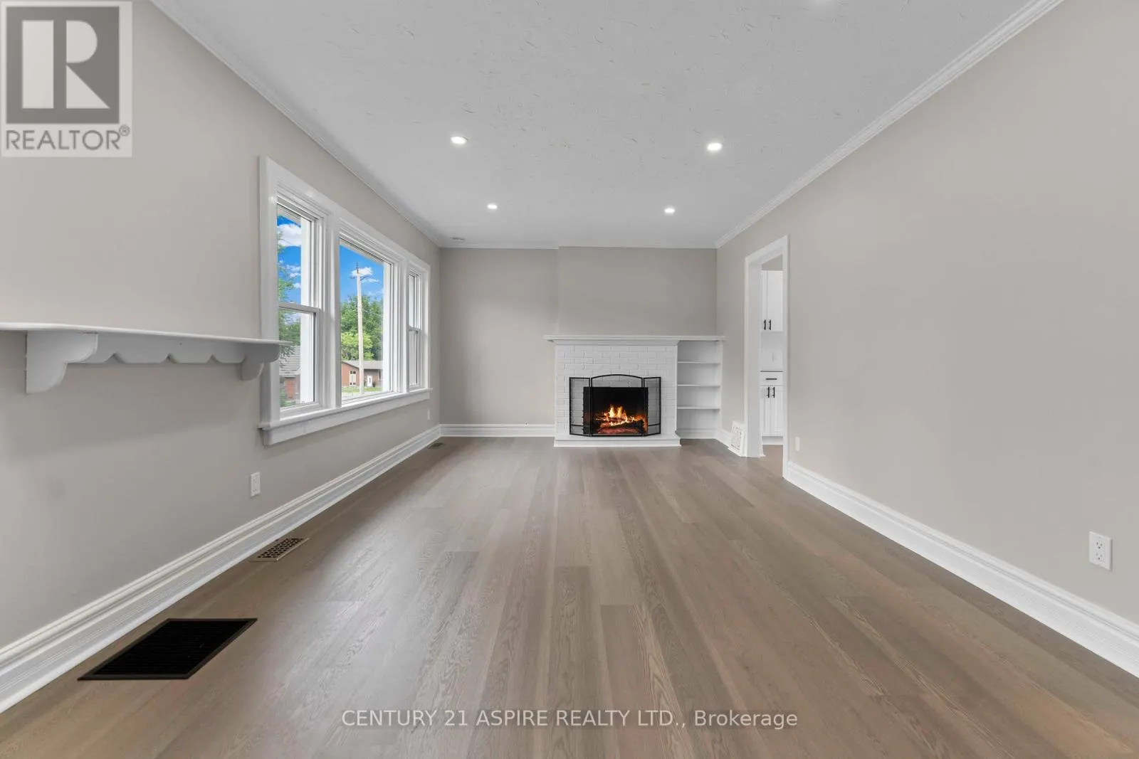 332 ALFRED STREET