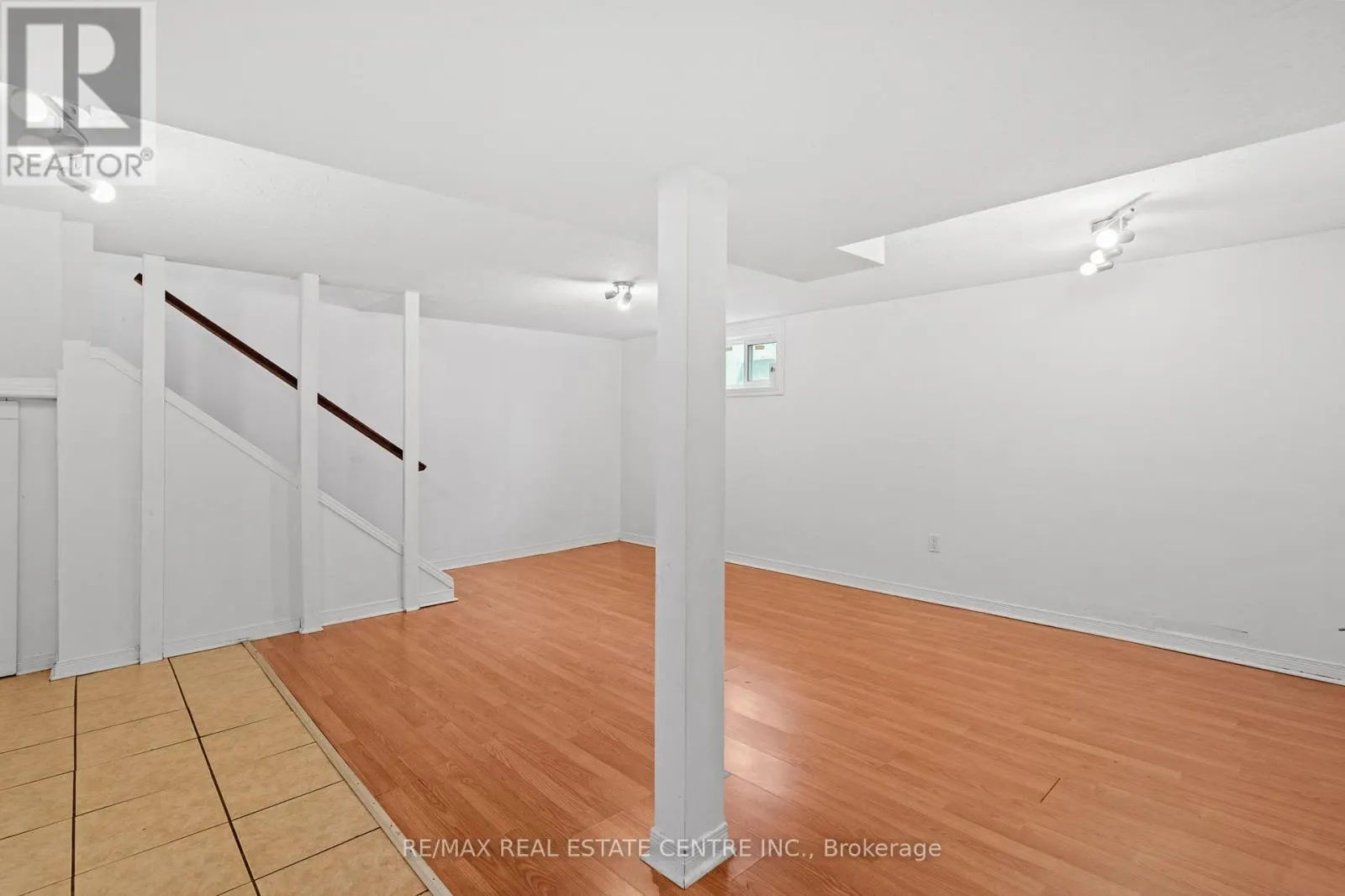BASEMENT - 298 WALLACE AVENUE