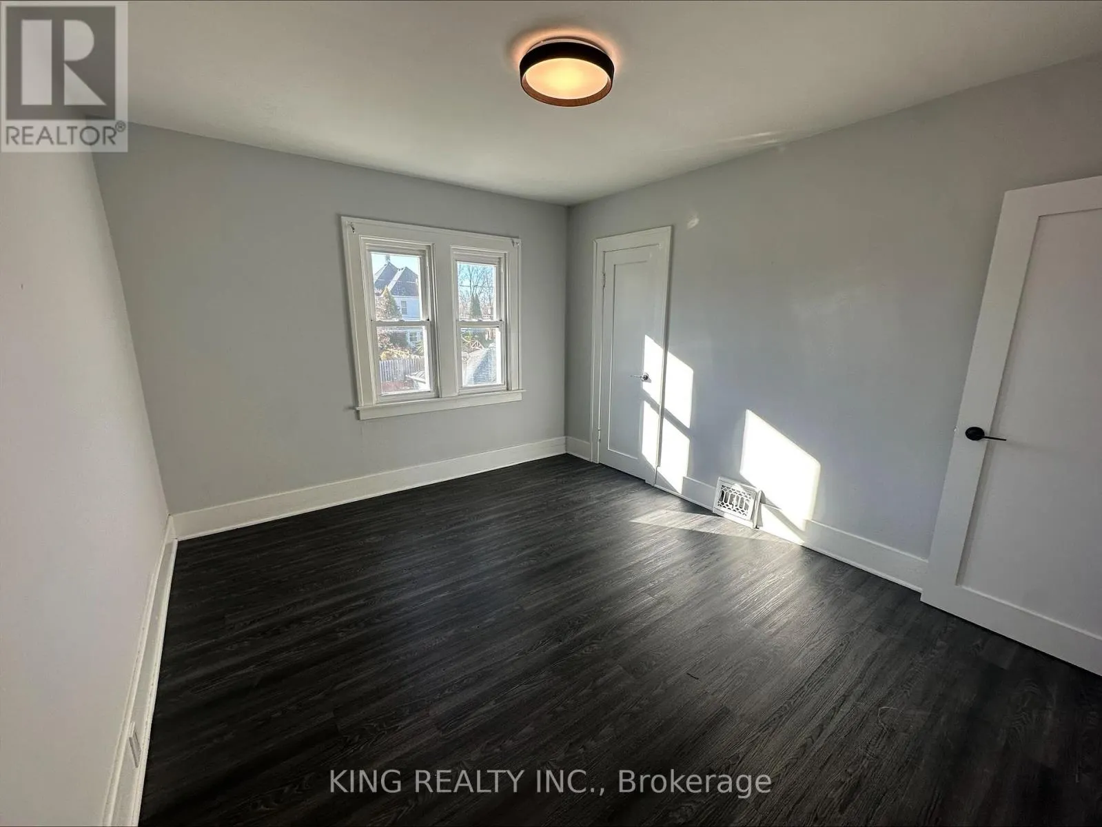MAIN - 1243 BRUCE AVENUE