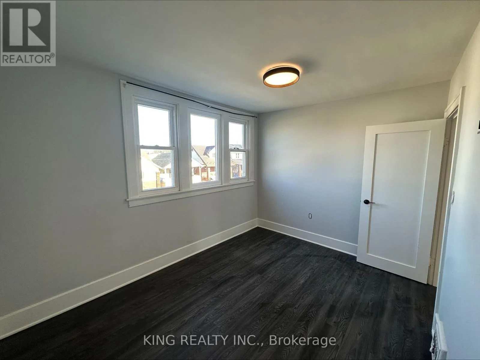 MAIN - 1243 BRUCE AVENUE