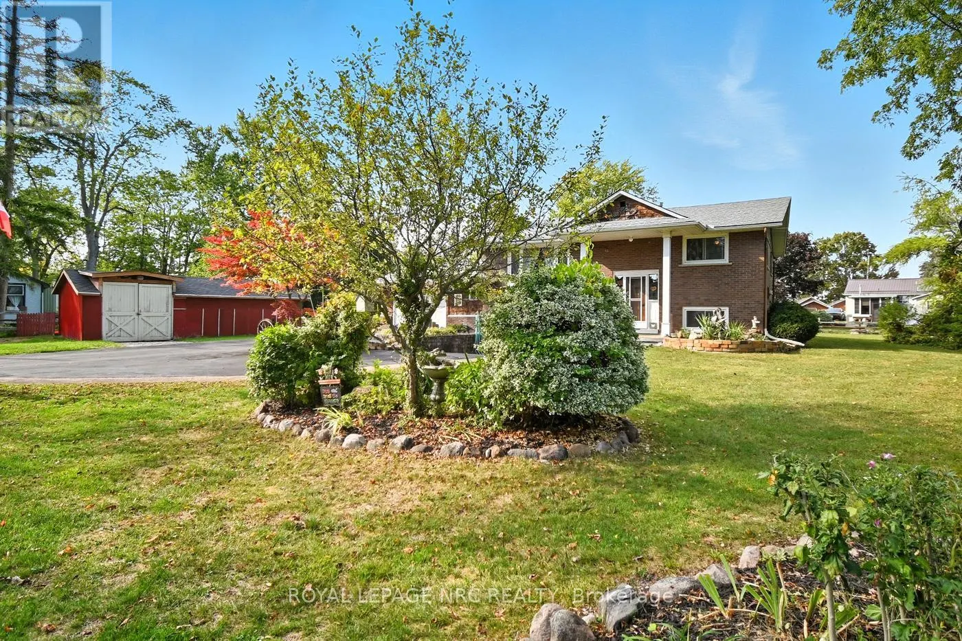 10592 WOODLAND DRIVE