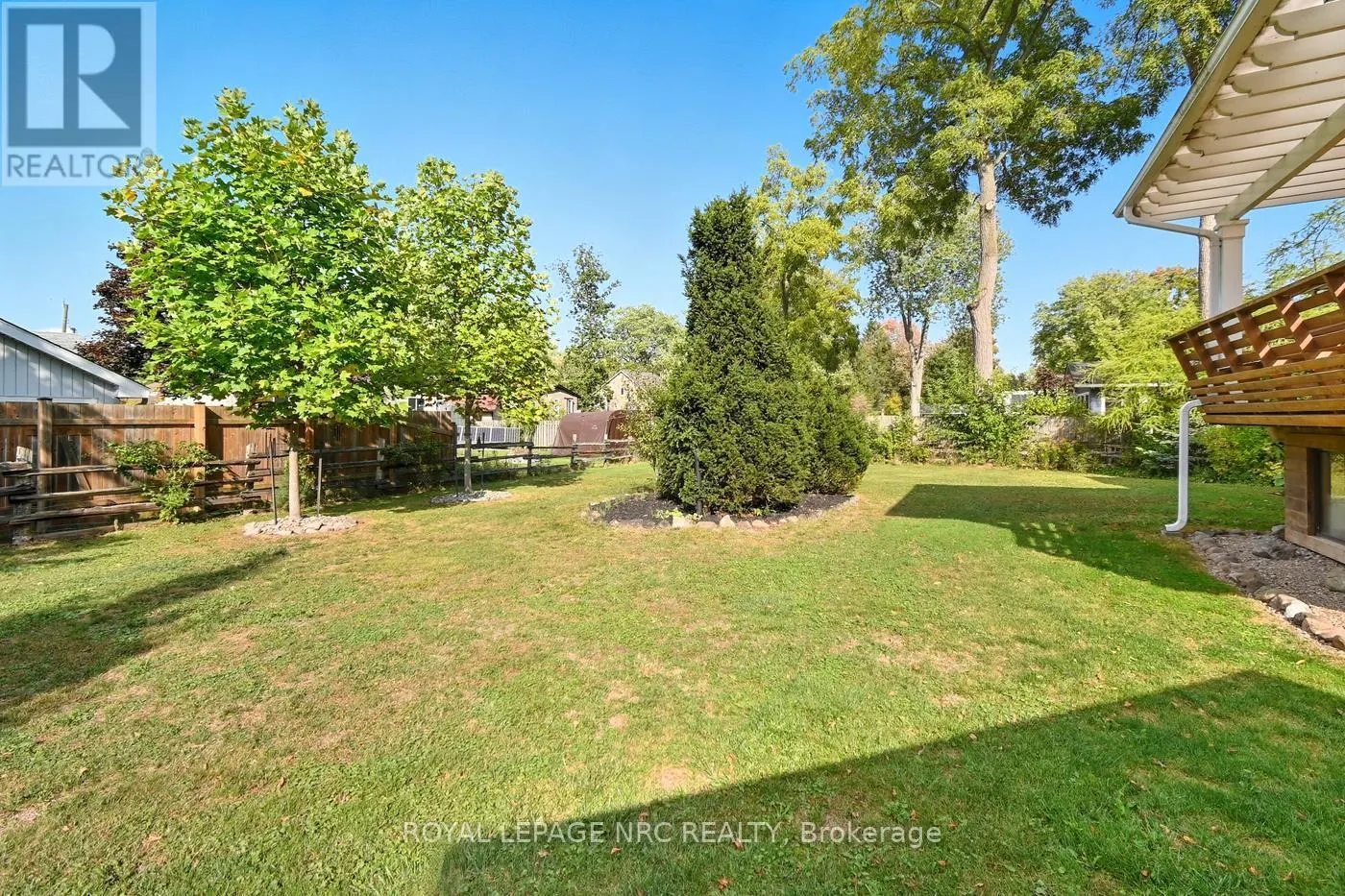 10592 WOODLAND DRIVE