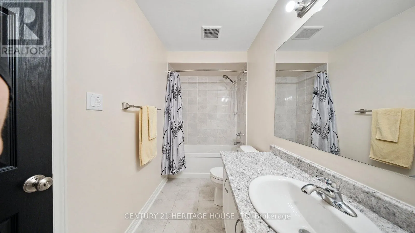 119 BARLOW PLACE