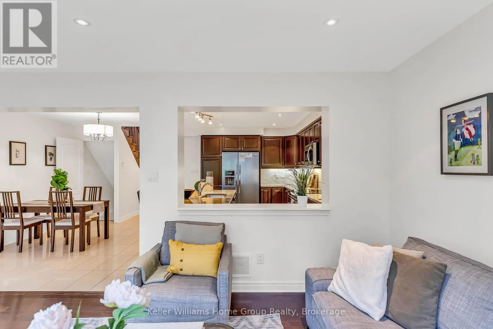 #37 - 1035 VICTORIA ROAD S, ##37