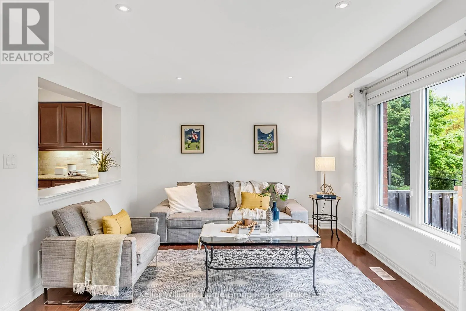#37 - 1035 VICTORIA ROAD S, ##37