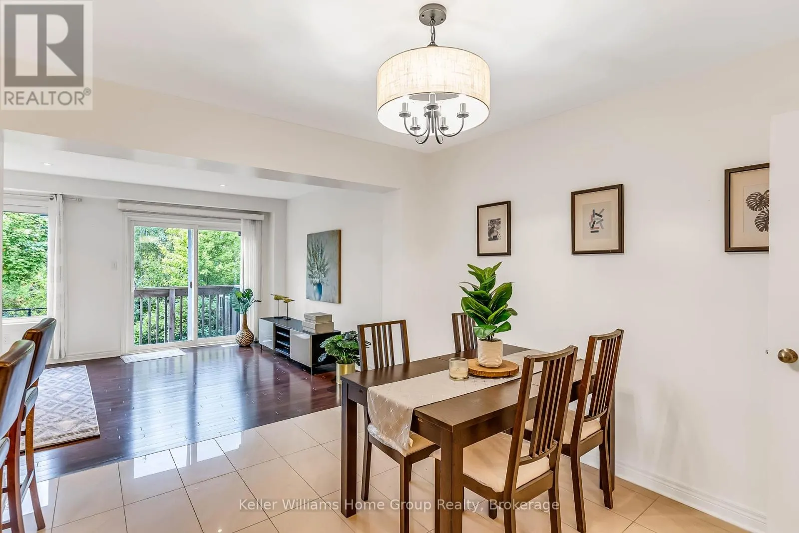 #37 - 1035 VICTORIA ROAD S, ##37