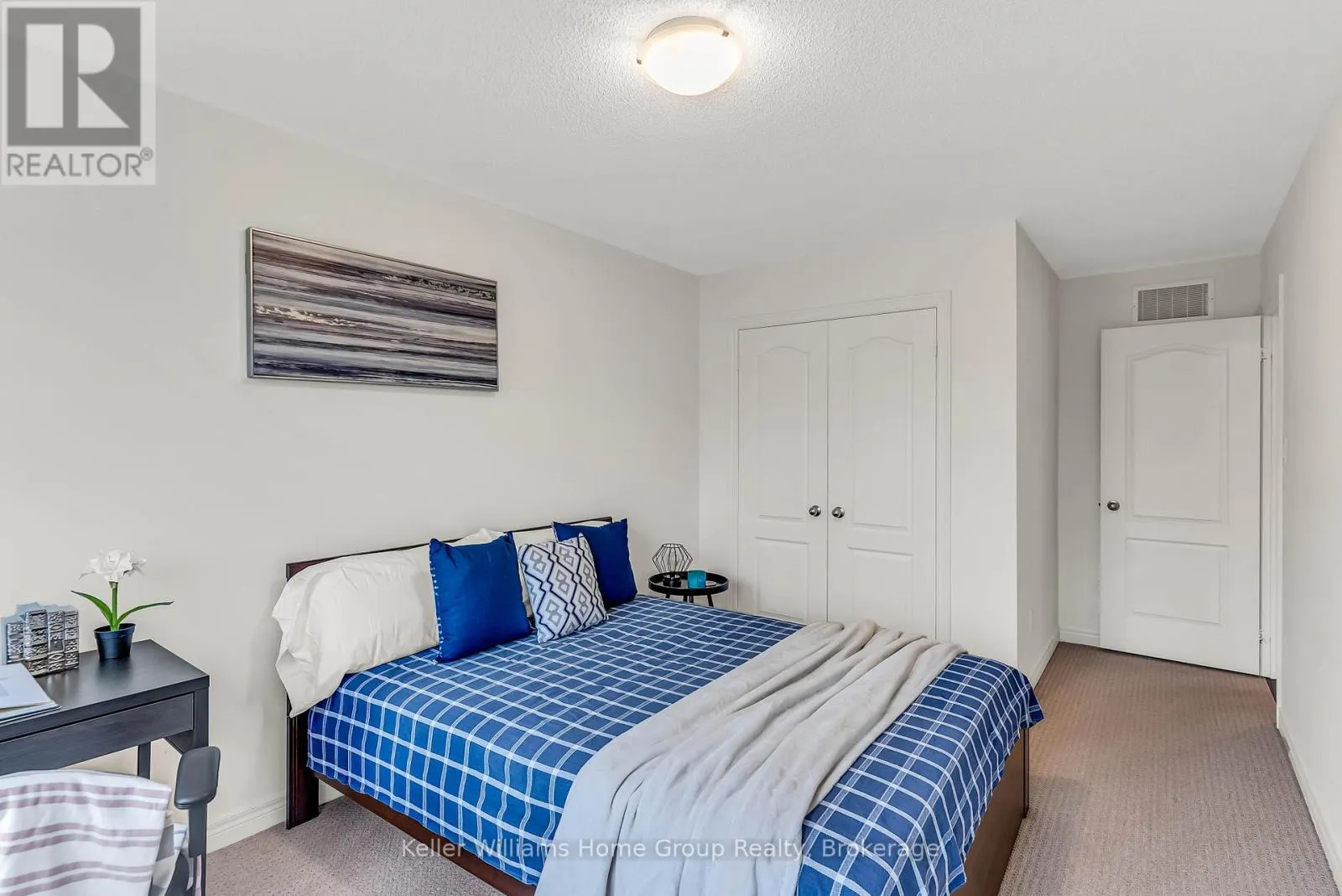 #37 - 1035 VICTORIA ROAD S, ##37