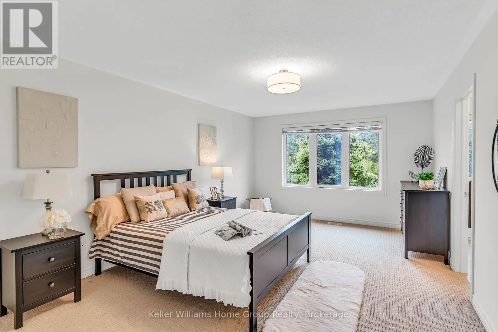 #37 - 1035 VICTORIA ROAD S, ##37