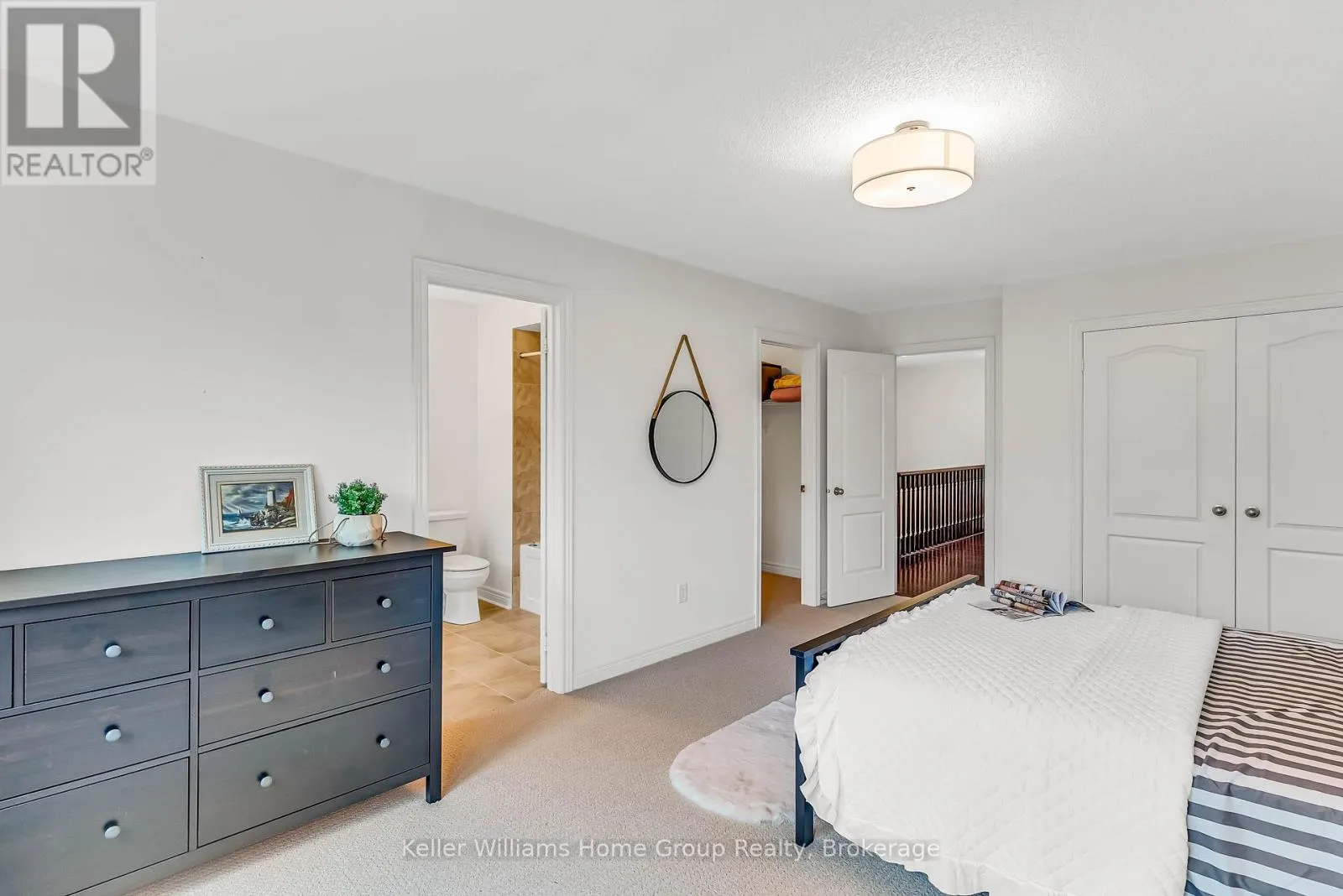 #37 - 1035 VICTORIA ROAD S, ##37