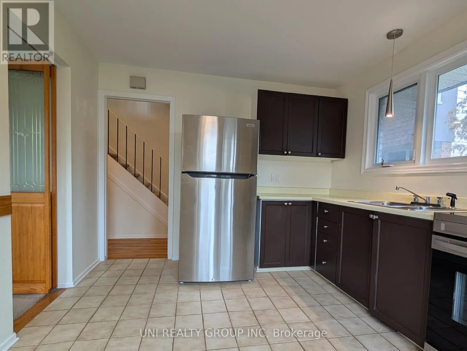 180 - 3310 SOUTHGATE ROAD