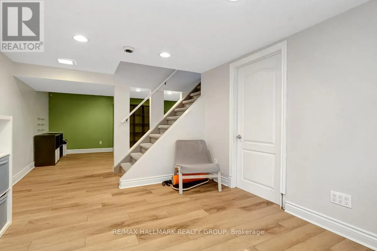 3243 SOUTHGATE ROAD