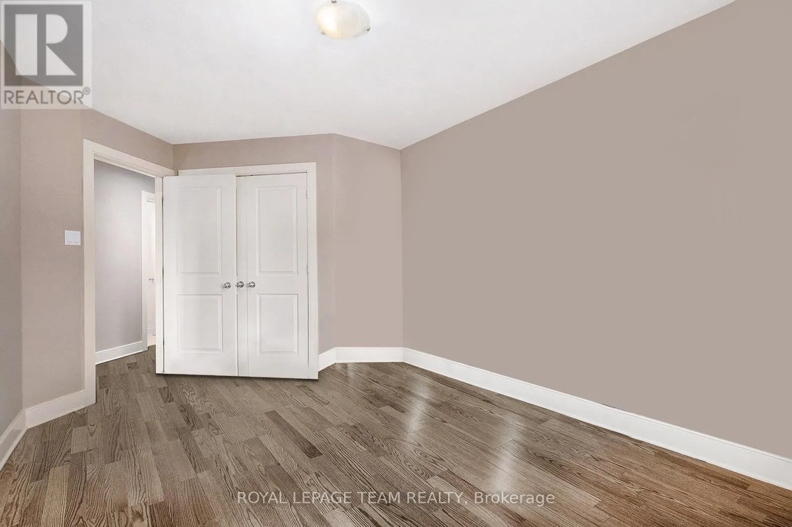5386 MANSEL CRESCENT