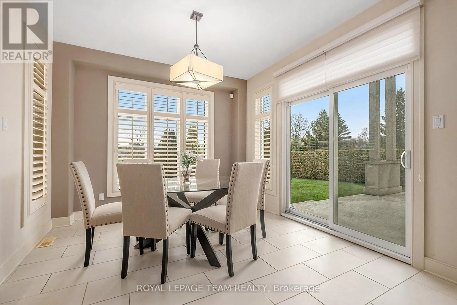 5386 MANSEL CRESCENT
