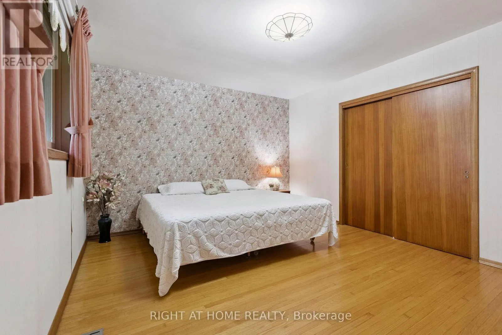11 RIVERVIEW TERRACE