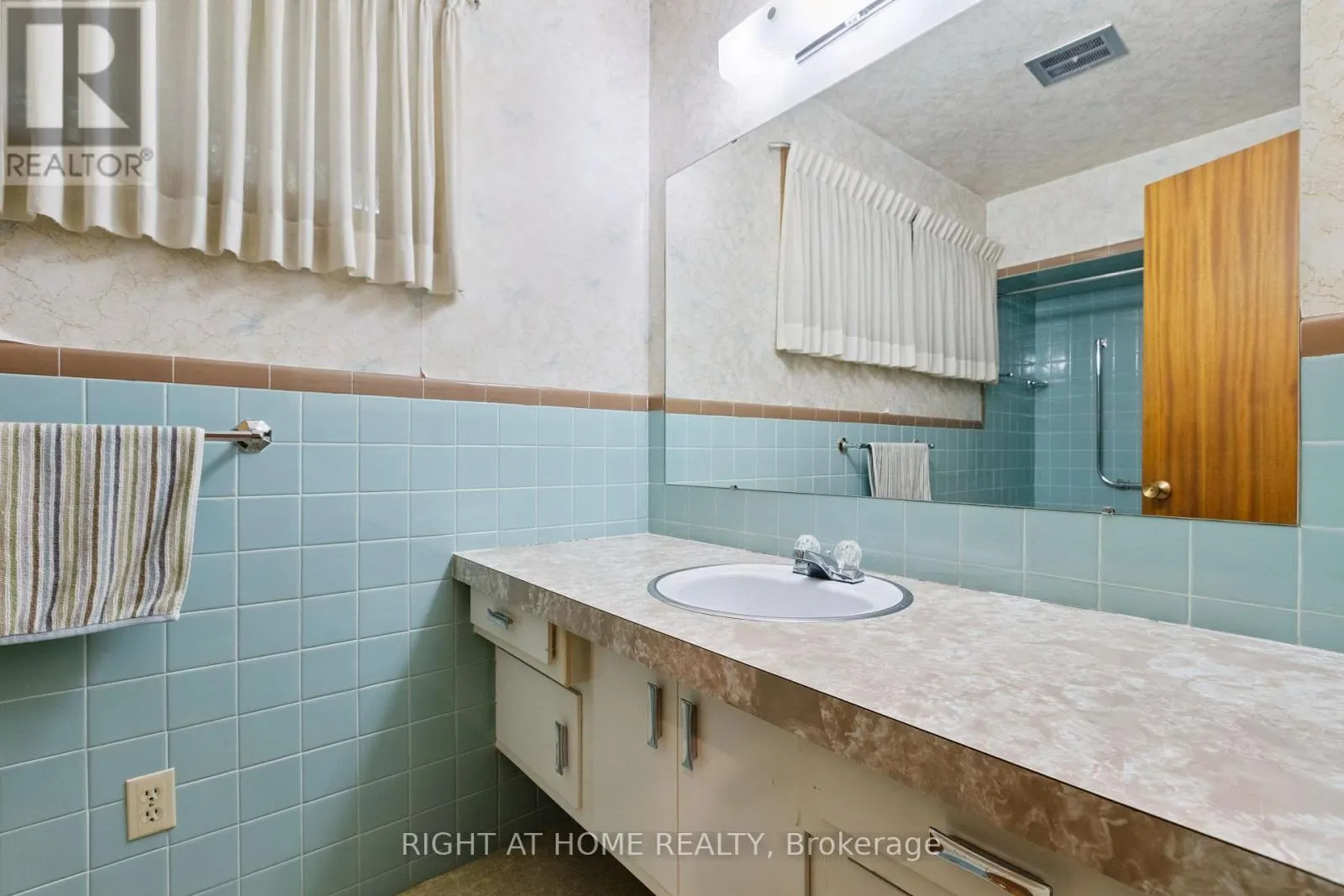 11 RIVERVIEW TERRACE