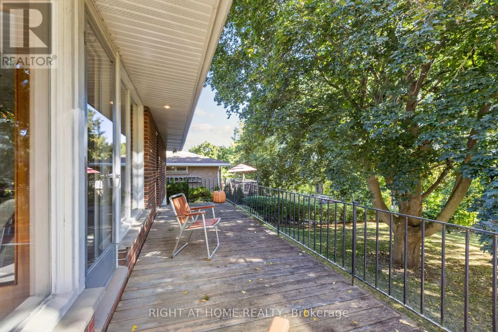 11 RIVERVIEW TERRACE