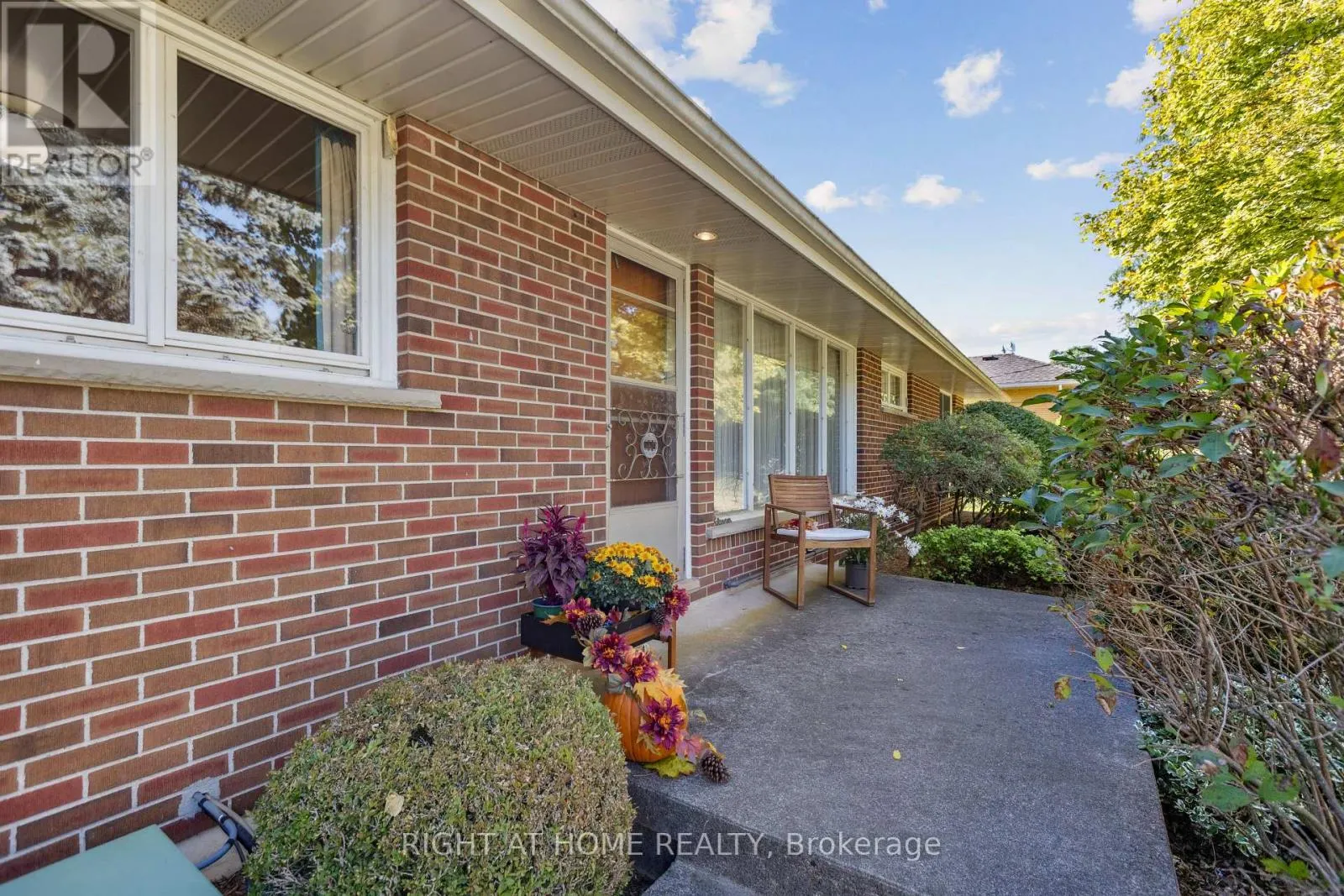 11 RIVERVIEW TERRACE