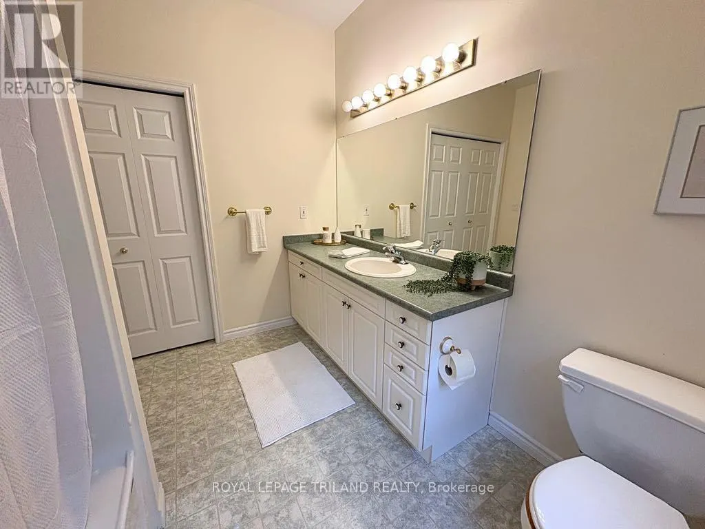 7 - 10 CADEAU TERRACE, #7