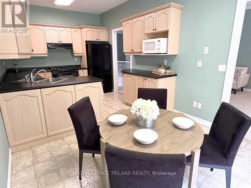 7 - 10 CADEAU TERRACE, #7