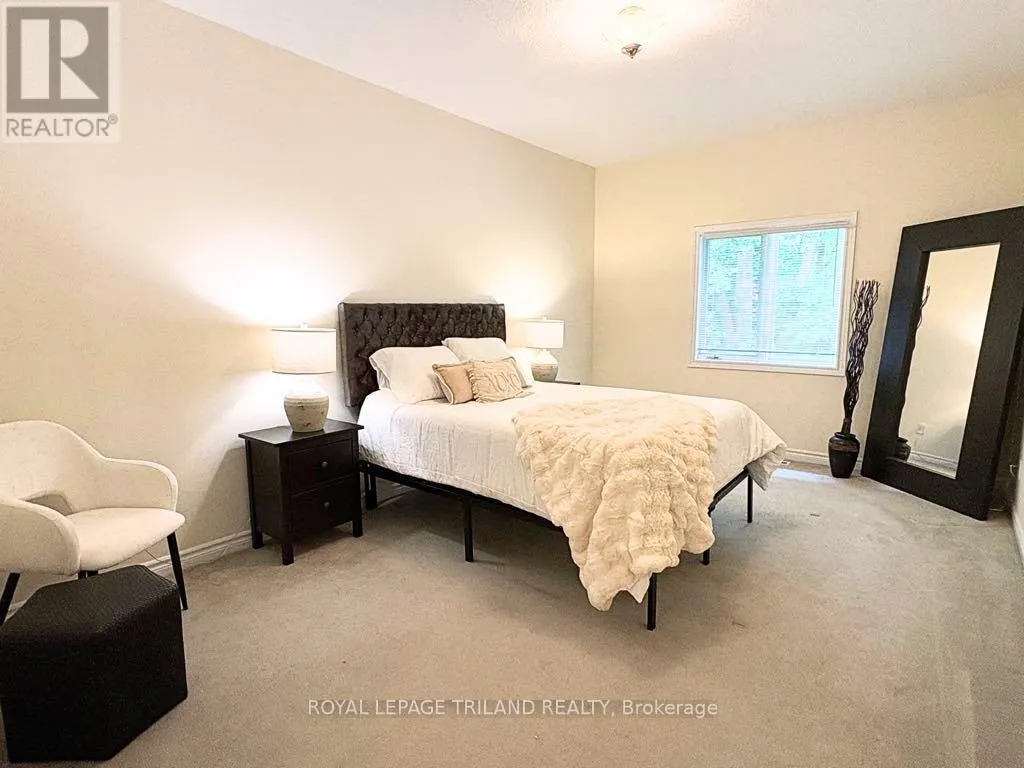 7 - 10 CADEAU TERRACE, #7