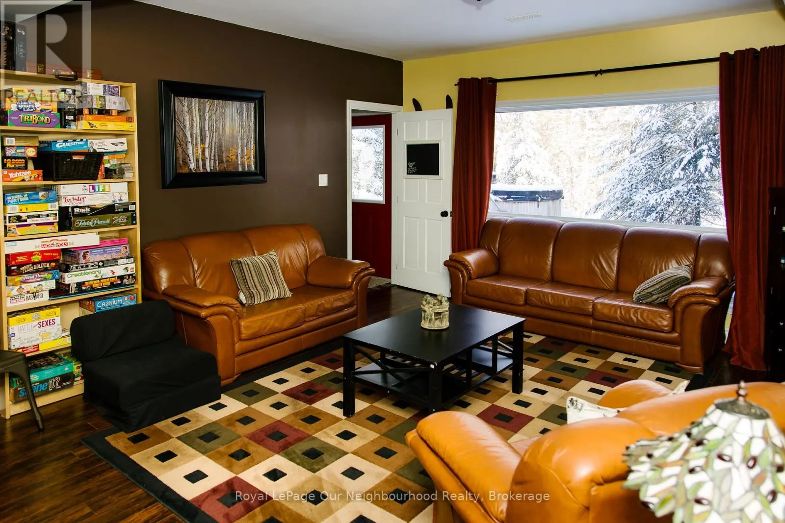 1042 SKI RIDGE TRAIL