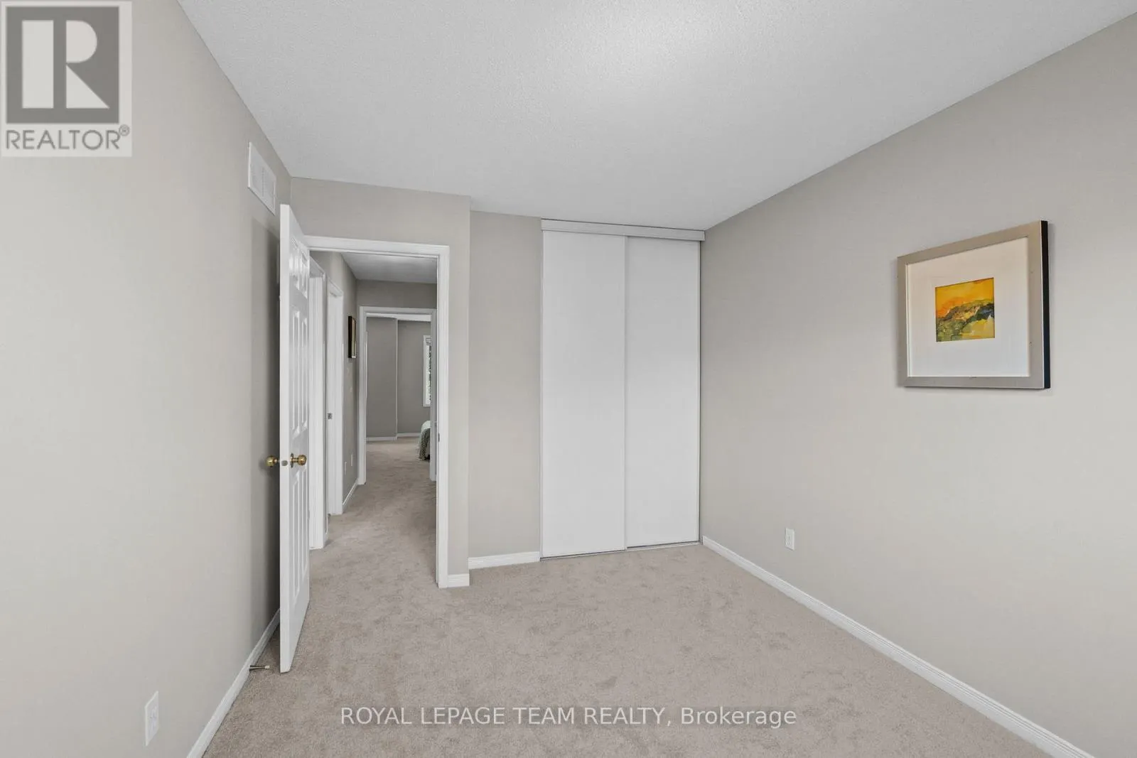 21 UPNEY DRIVE